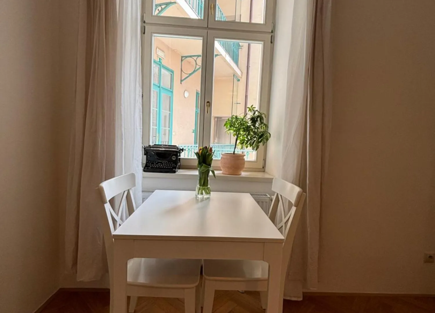 Cozy Prague Apartment In The City Center